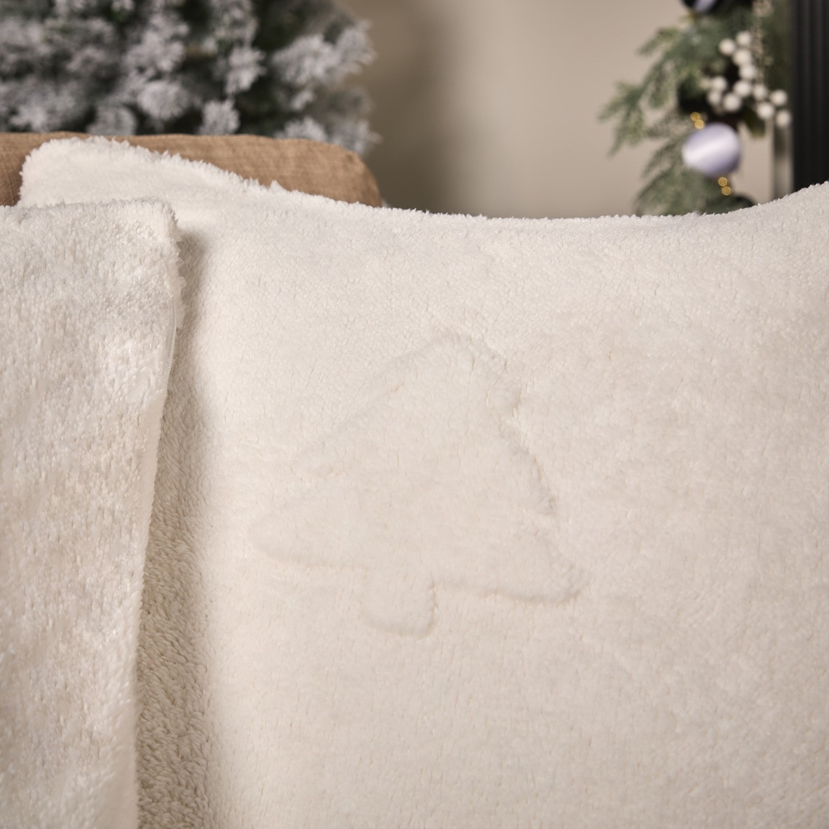 OHS Tufted Winter Tree Cushion Covers - Cream>