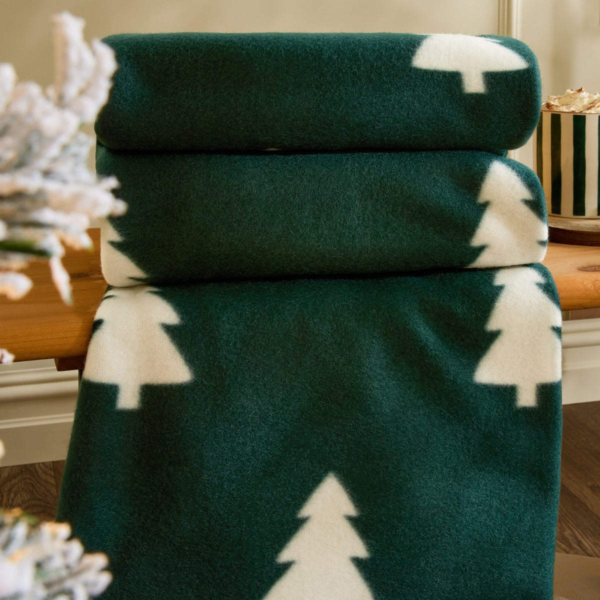 OHS Christmas Tree Print Fleece Throw - Green>