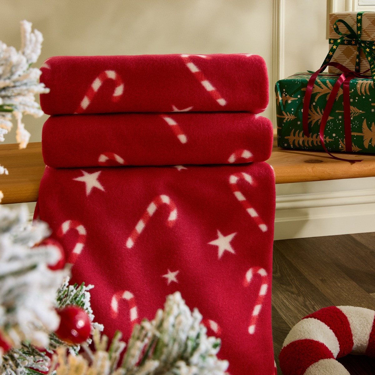 OHS Candy Cane Print Fleece Throw - Red >