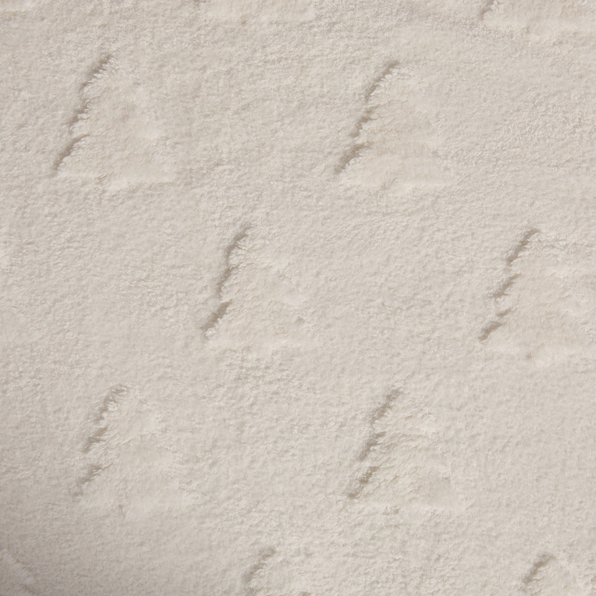 OHS Tufted Winter Tree Teddy Fleece Throw, White - 130 x 160 cm>