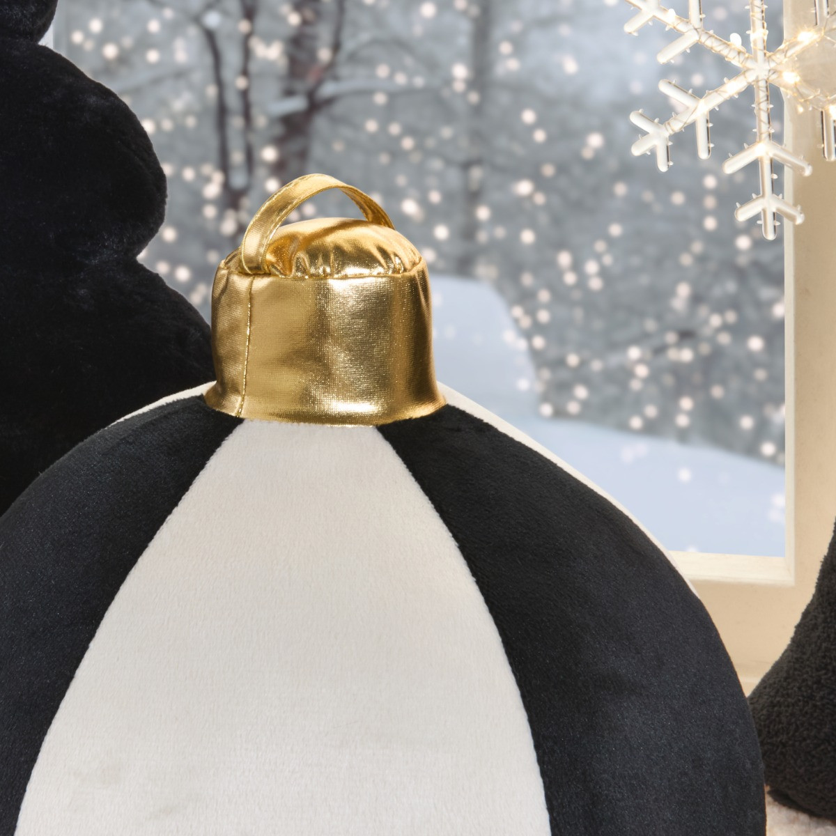 OHS Bauble Shaped Cushion - Monochrome>