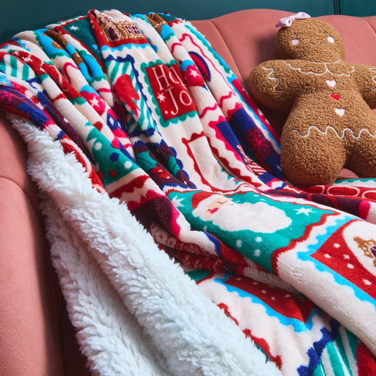 OHS Christmas Postcard Print Sherpa Fleece Throw - Multi>