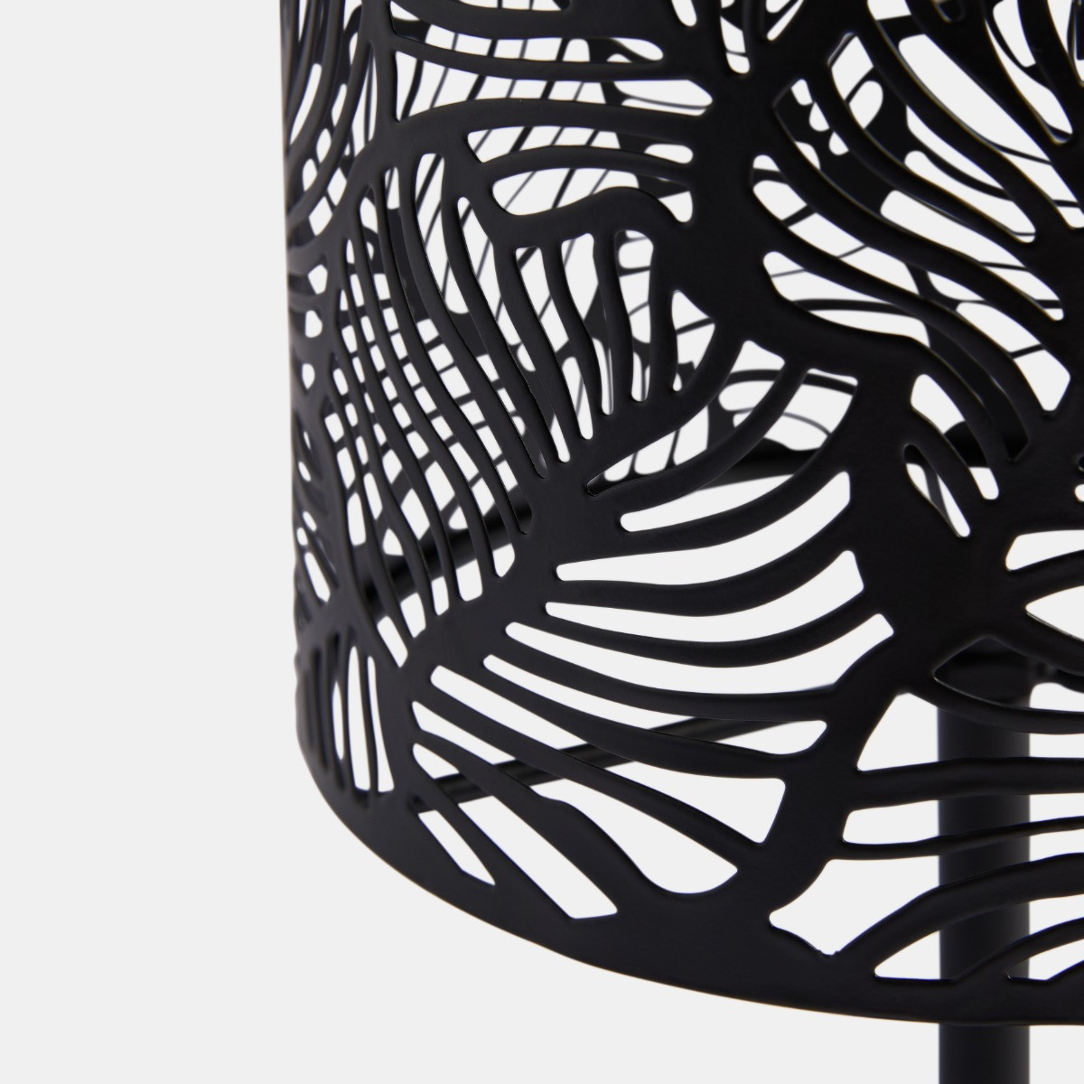 OHS Solar Metal Table Lamp - Black>