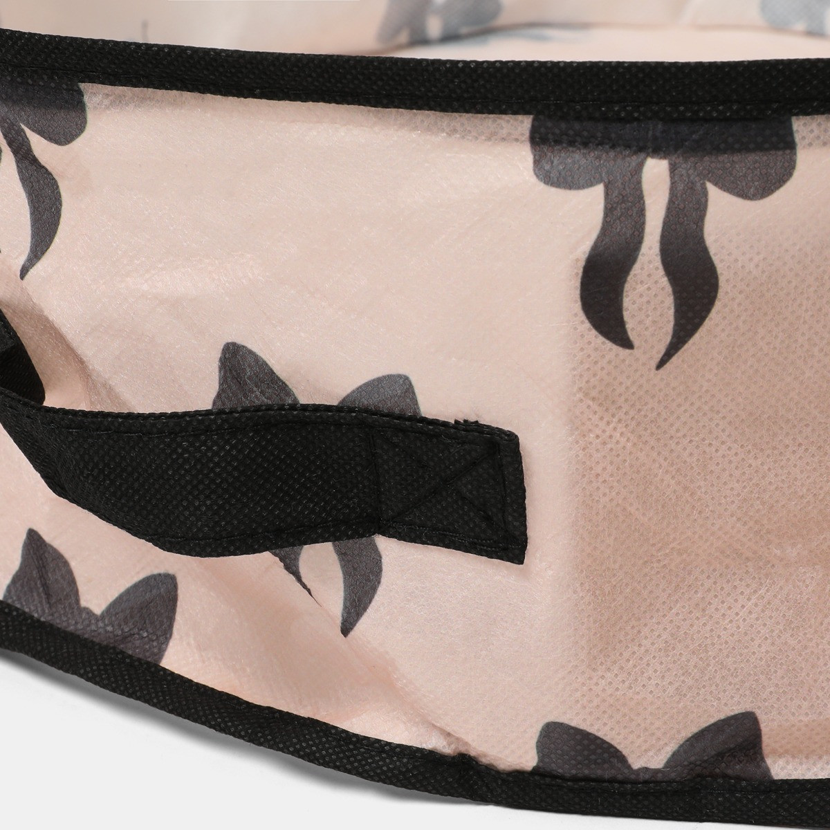 OHS Bow Print Christmas Wreath Storage Bag - Monochrome>