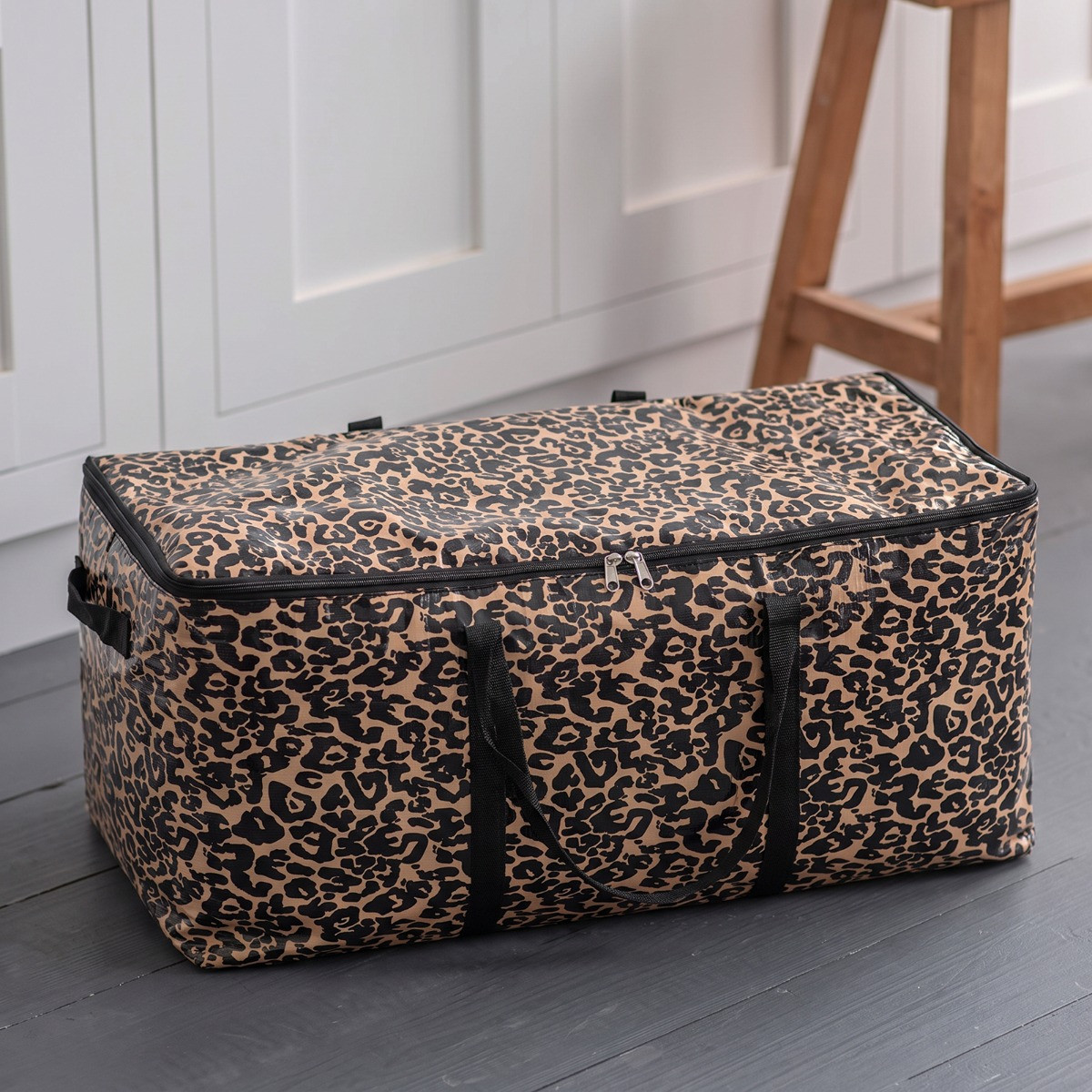 OHS Leopard Print Reusable Extra Large Storage Bag - Brown>