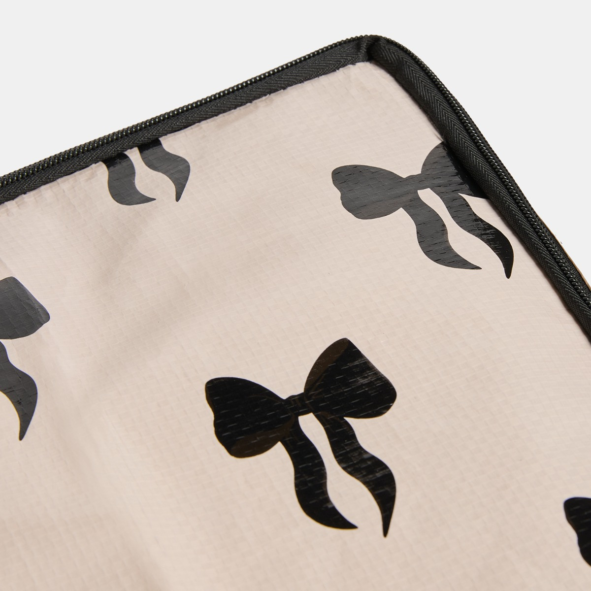 OHS Bow Print Reusable Extra Large Storage Bag - Monochrome>