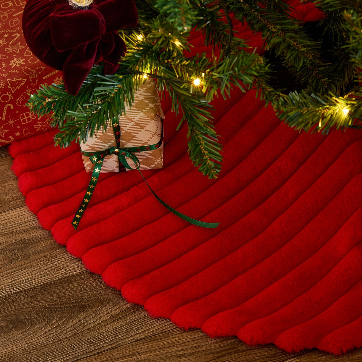 OHS Ribbed Faux Fur Christmas Tree Skirt - Red>