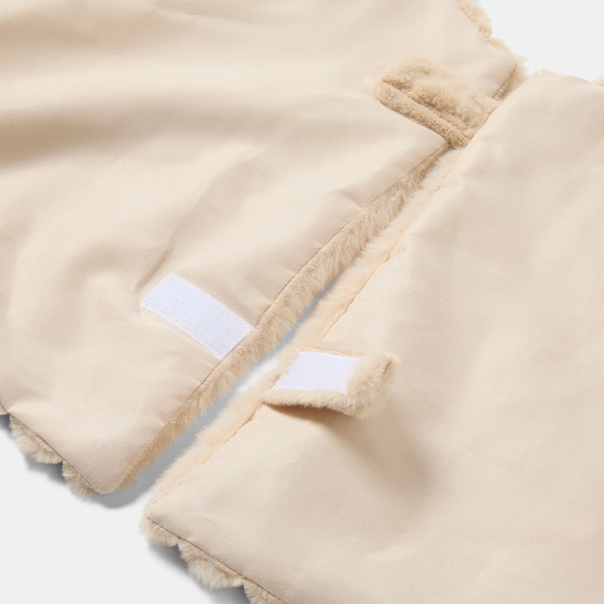 OHS Ribbed Faux Fur Christmas Tree Skirt - Natural>