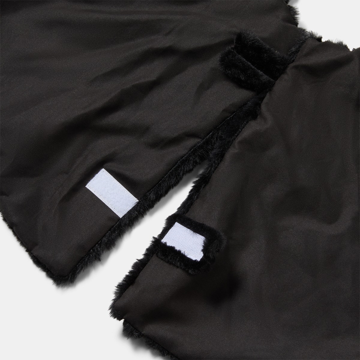 OHS Ribbed Faux Fur Christmas Tree Skirt - Black>
