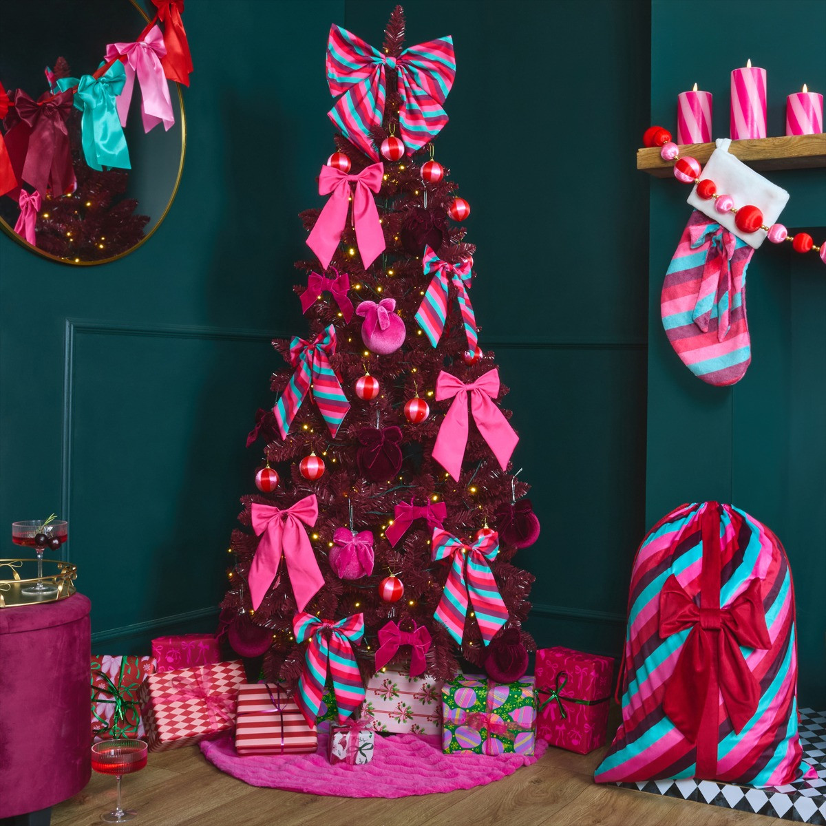 OHS Artificial Autumn / Christmas Tree, Burgundy - 6ft>