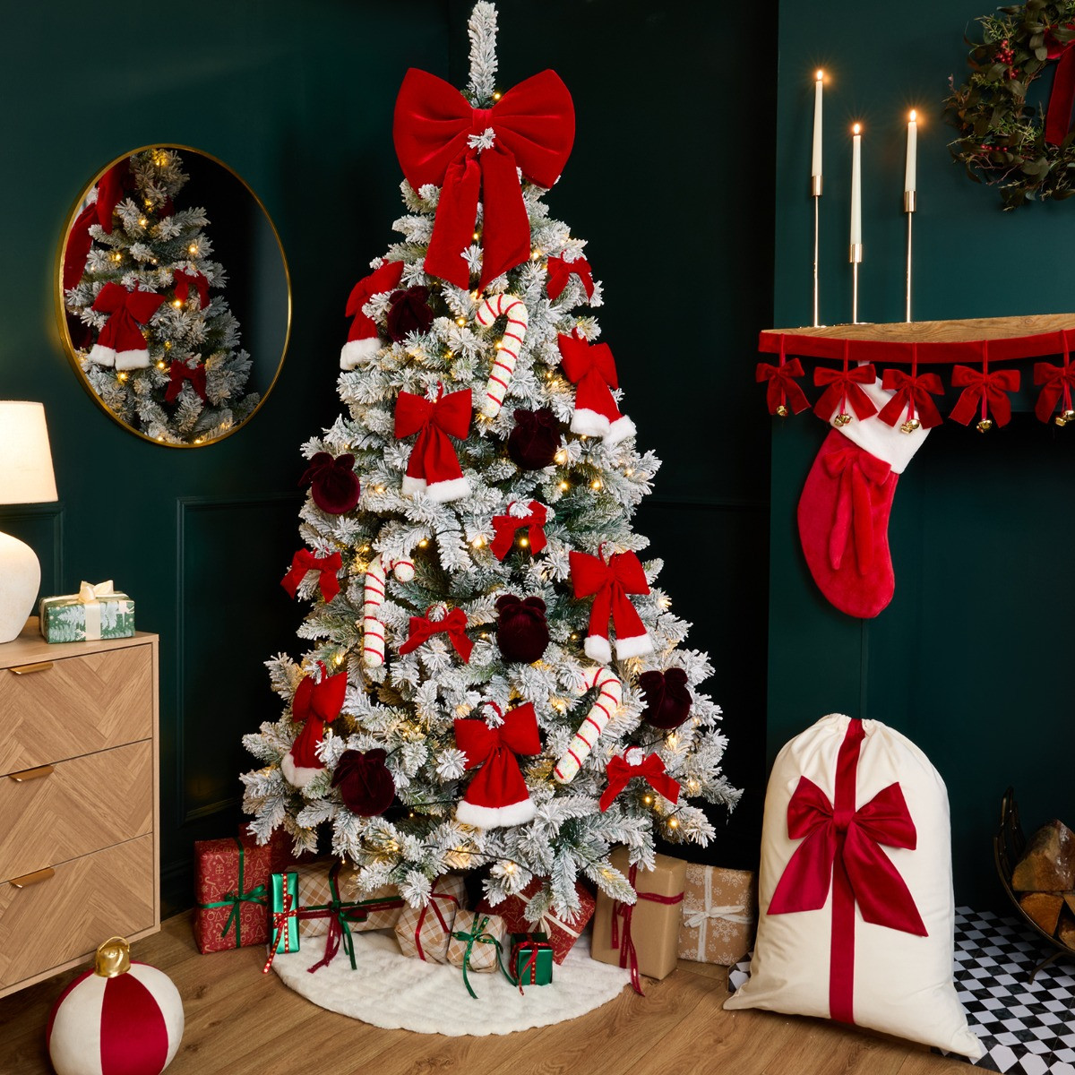 OHS Artificial Premium Snowy Christmas Tree, Green - 7ft>