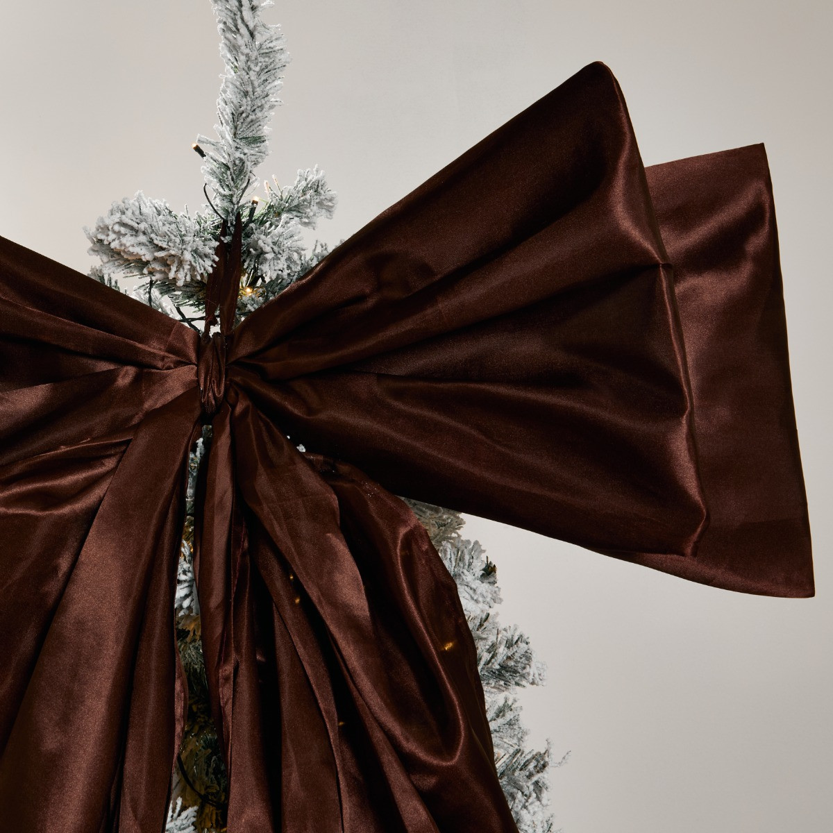 OHS Satin Tree Bow - Chocolate>