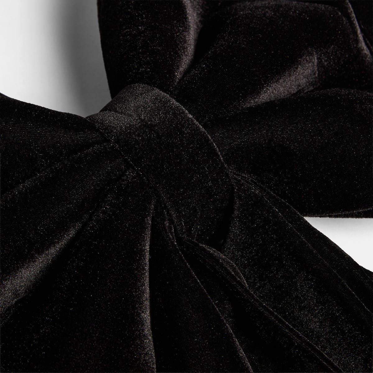 OHS 4 Pack Velvet Chair Bows - Black>