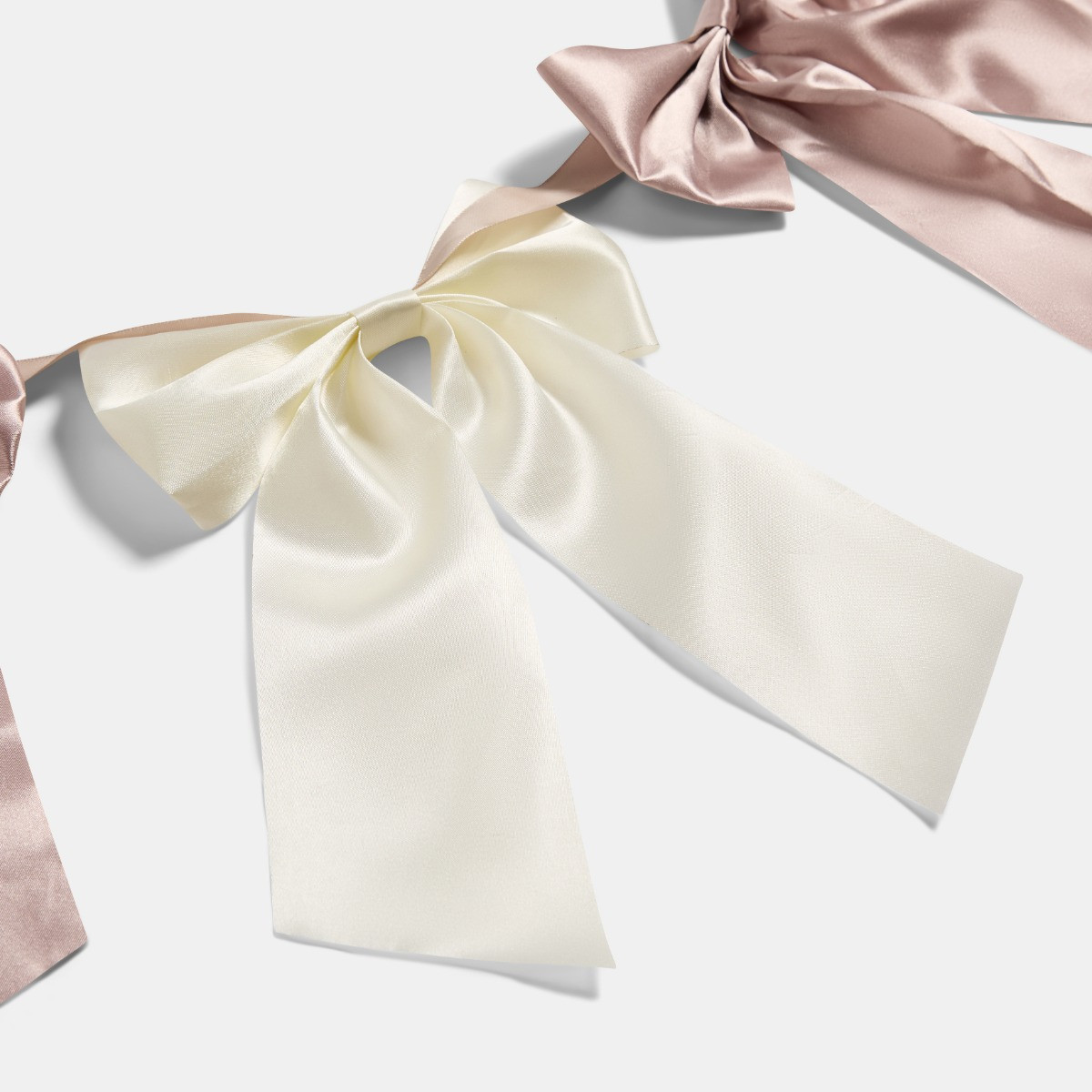 OHS Satin Bow Garland, Cream/Natural - 1.8m>