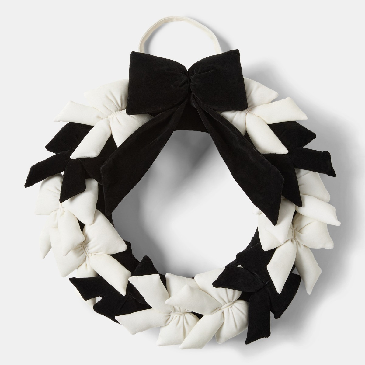 OHS Bow Wreath - Monochrome>