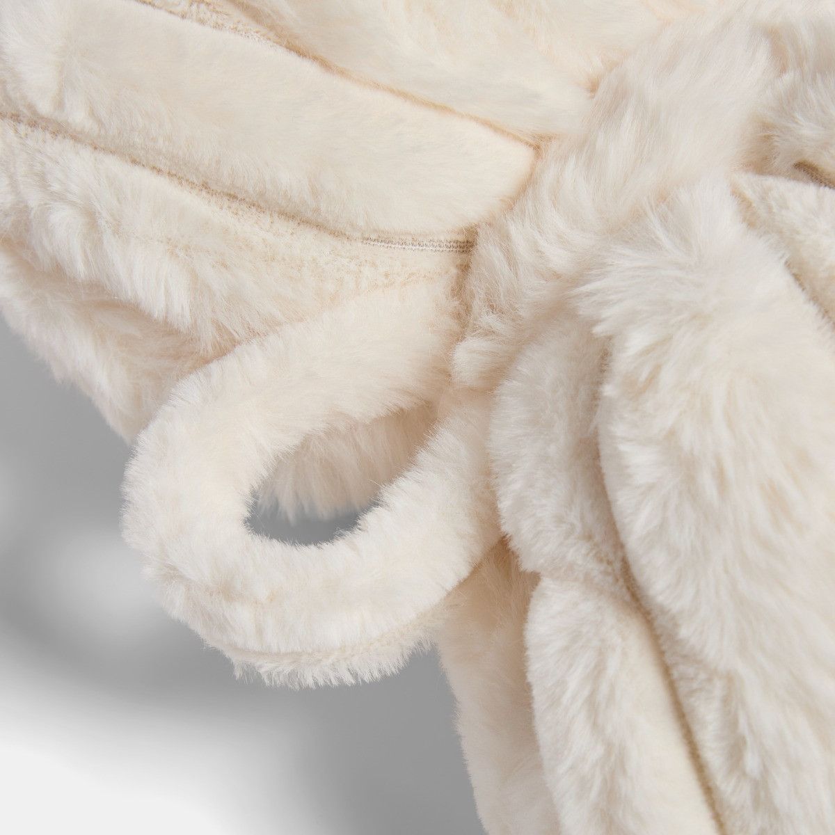 OHS 2 Pack Faux Fur Hanging Bows - Cream>