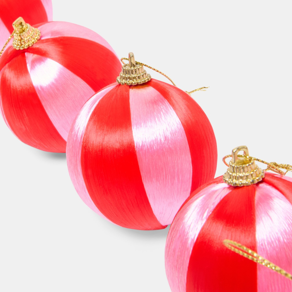 OHS 8 Pack Striped Baubles & Garland Set - Pink/Red>