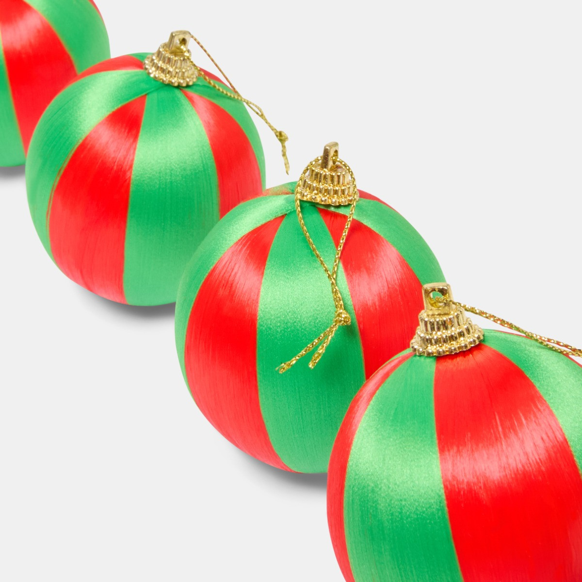 OHS 8 Pack Striped Baubles & Garland Set - Red/Green>