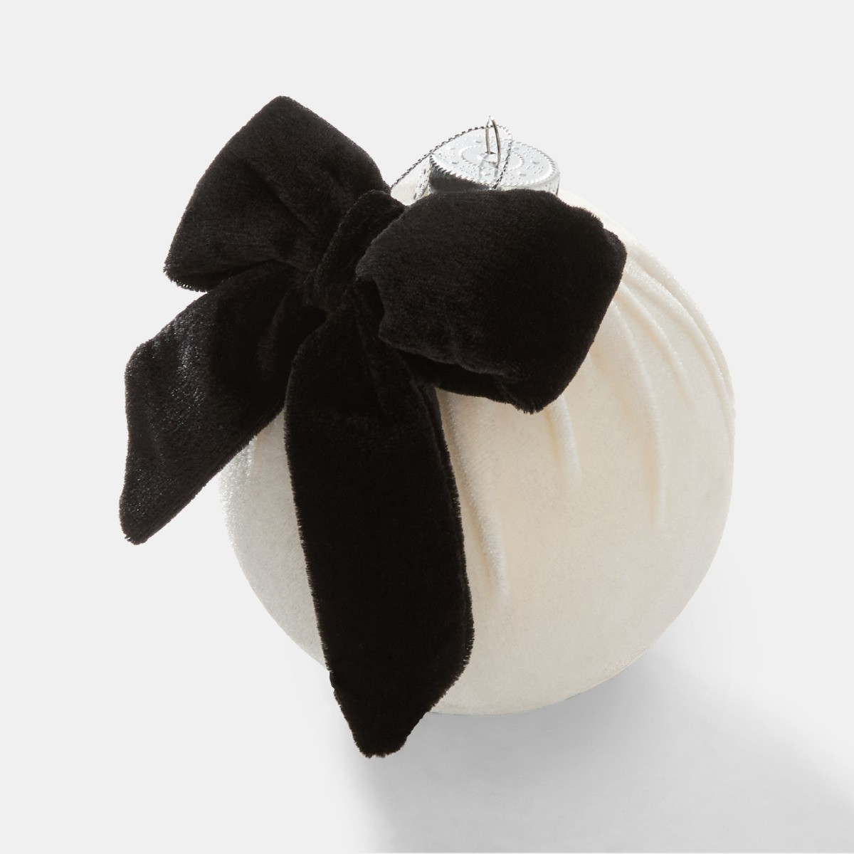OHS 4 Pack Bauble with Bow - Cream/Black>
