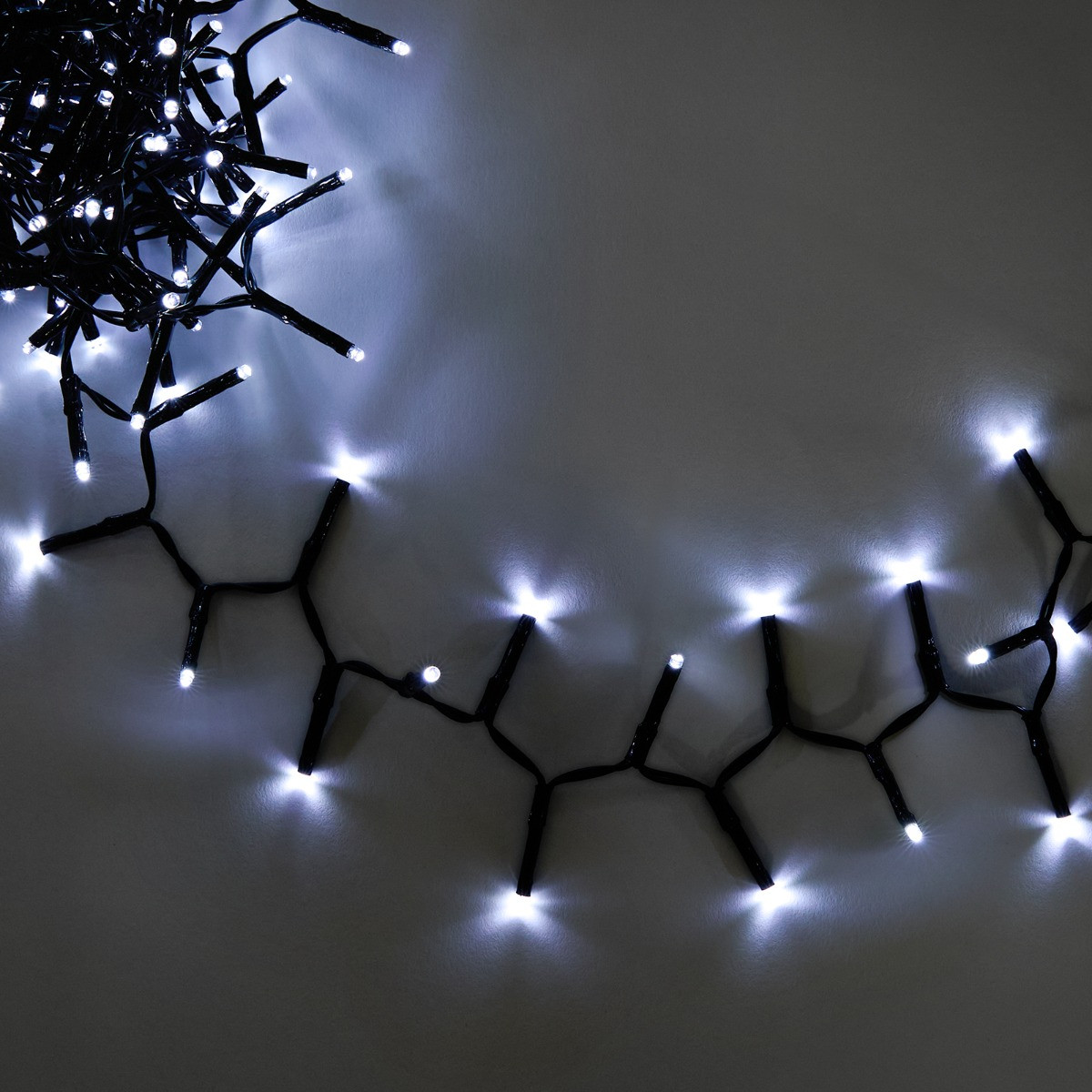 OHS 200 Battery Operated LED String Lights - Cool White>