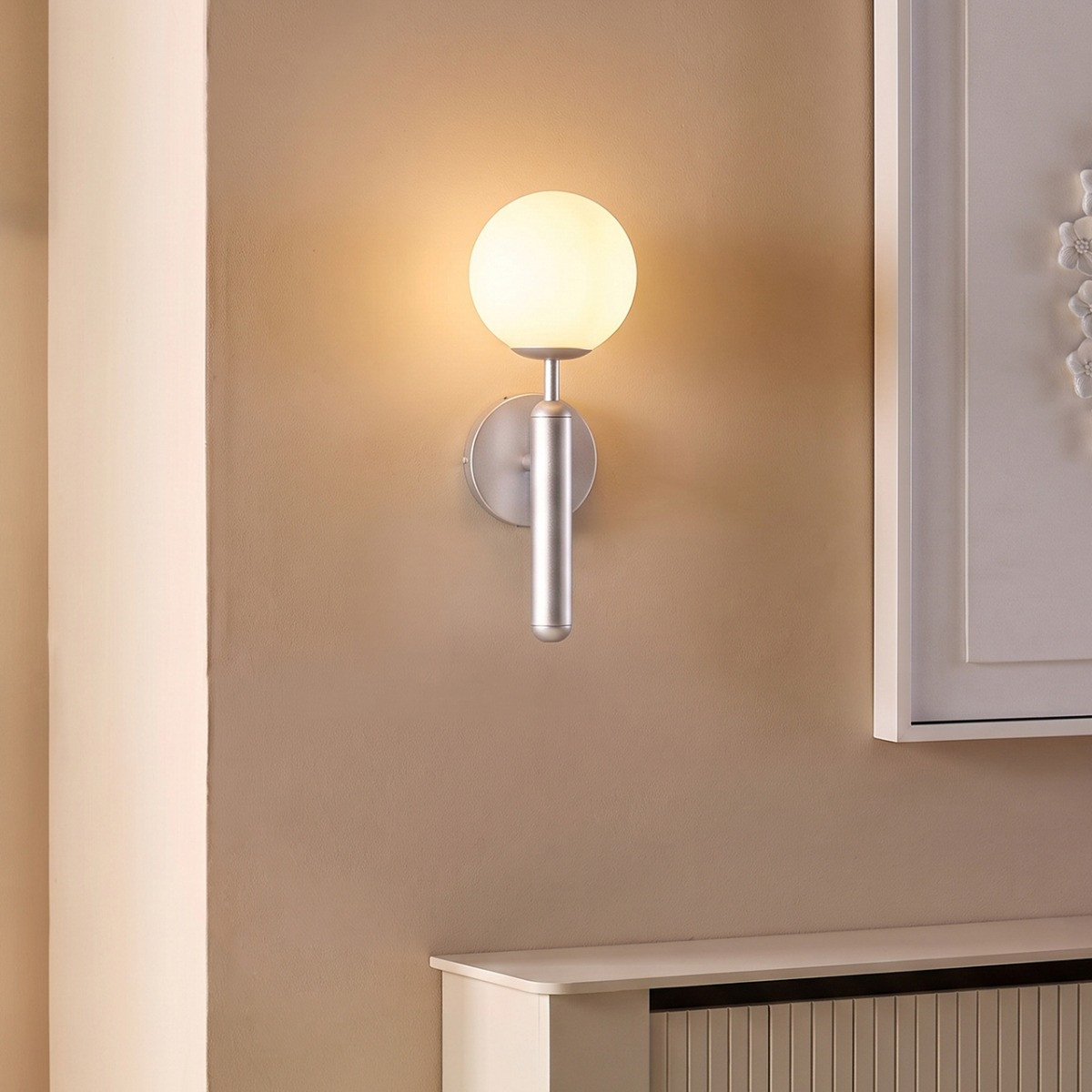OHS Rechargeable Globe Wall Light - Silver>