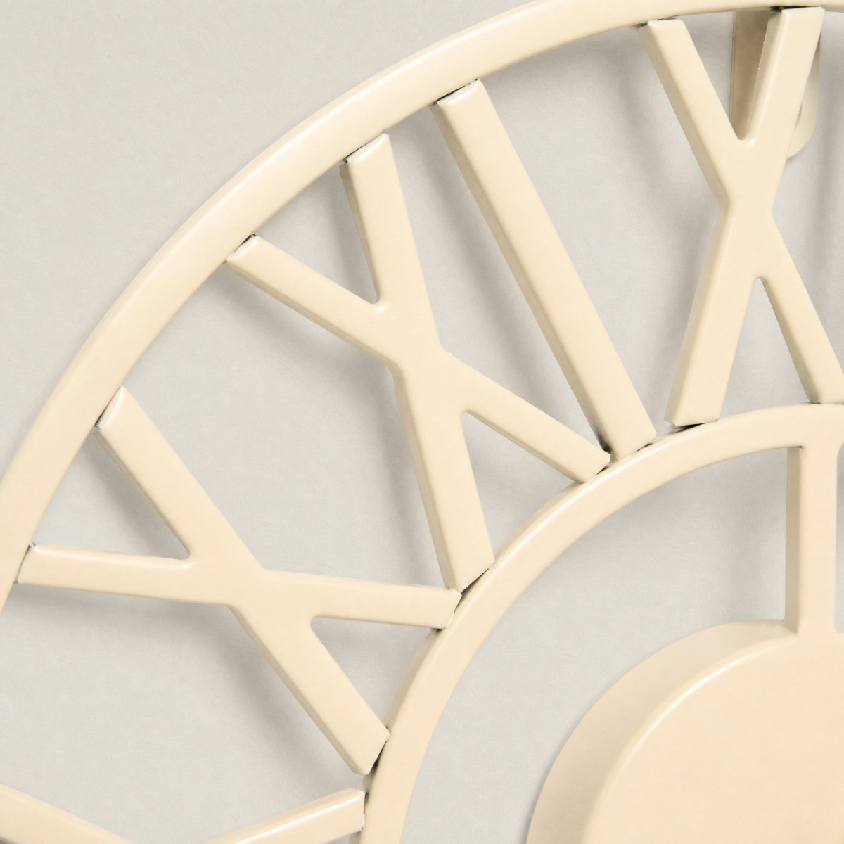 OHS Skeleton Wall Clock - Cream>