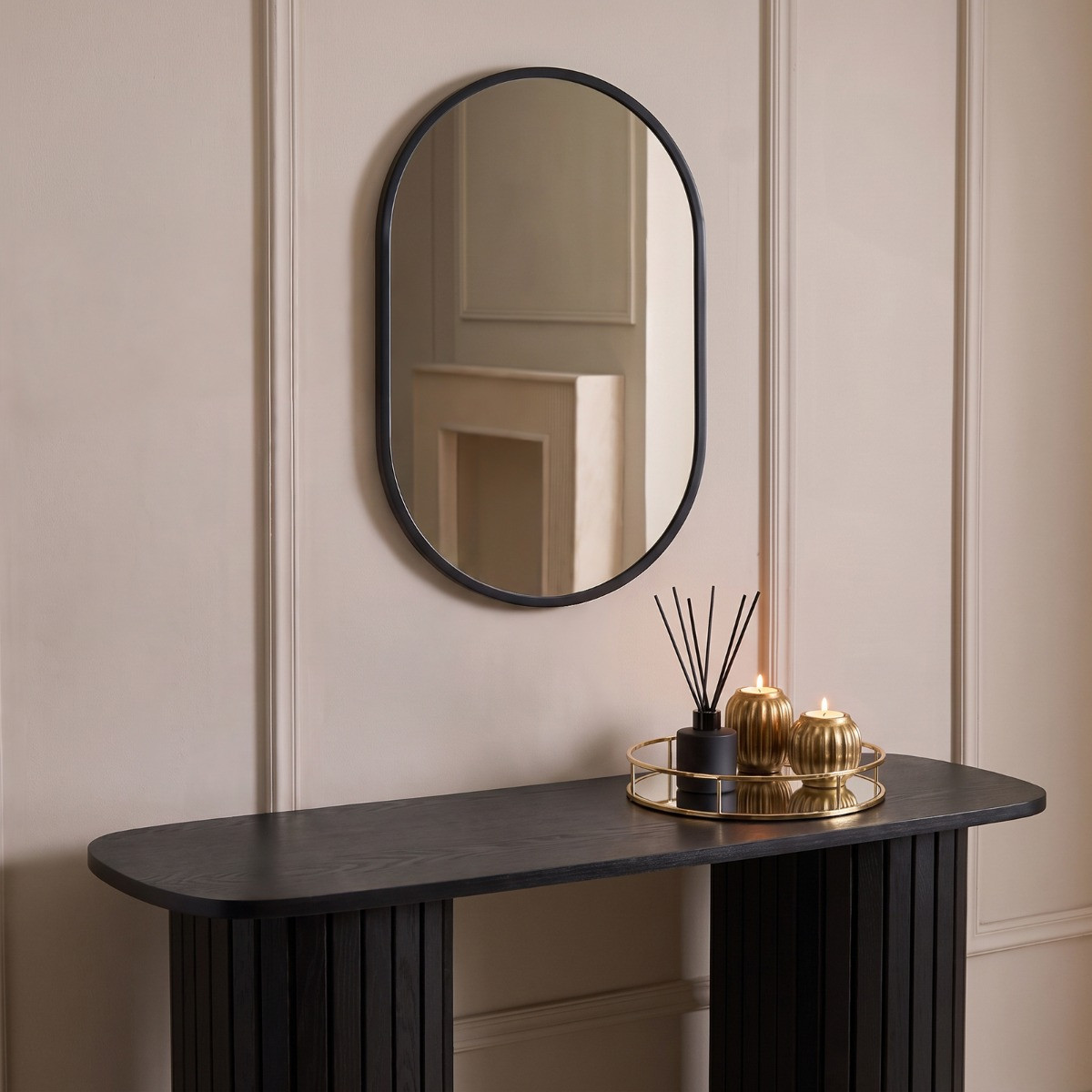 OHS Oval Wall Mirror - Black>