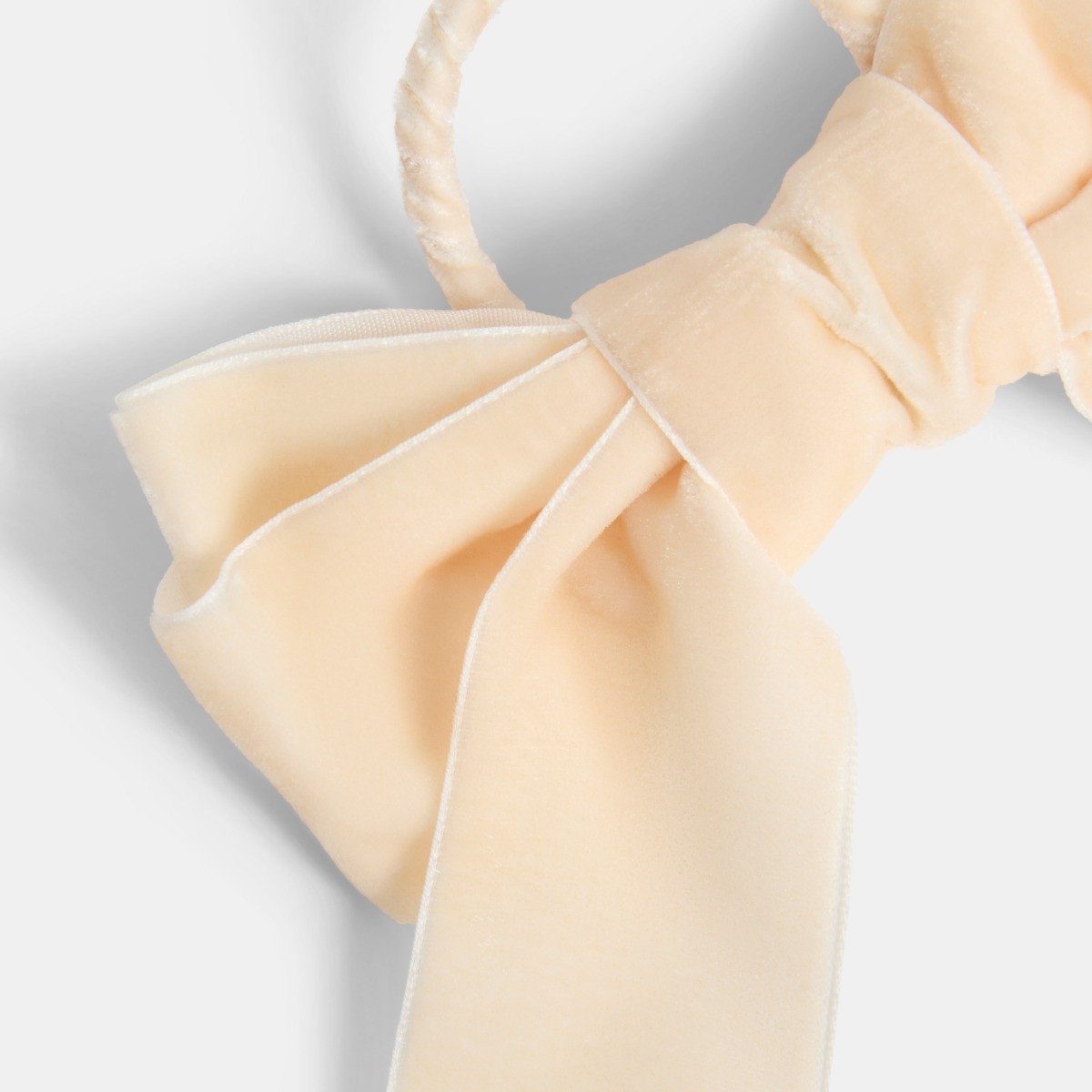 OHS 4 Pack Bow Napkin Rings - Cream>