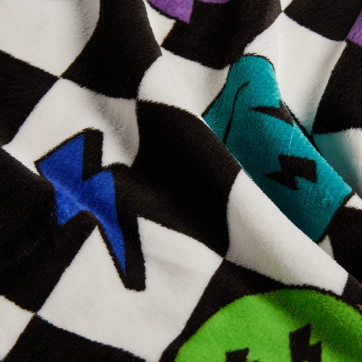 OHS Pet Checkerboard Sherpa Reverse Throw - Monochrome>