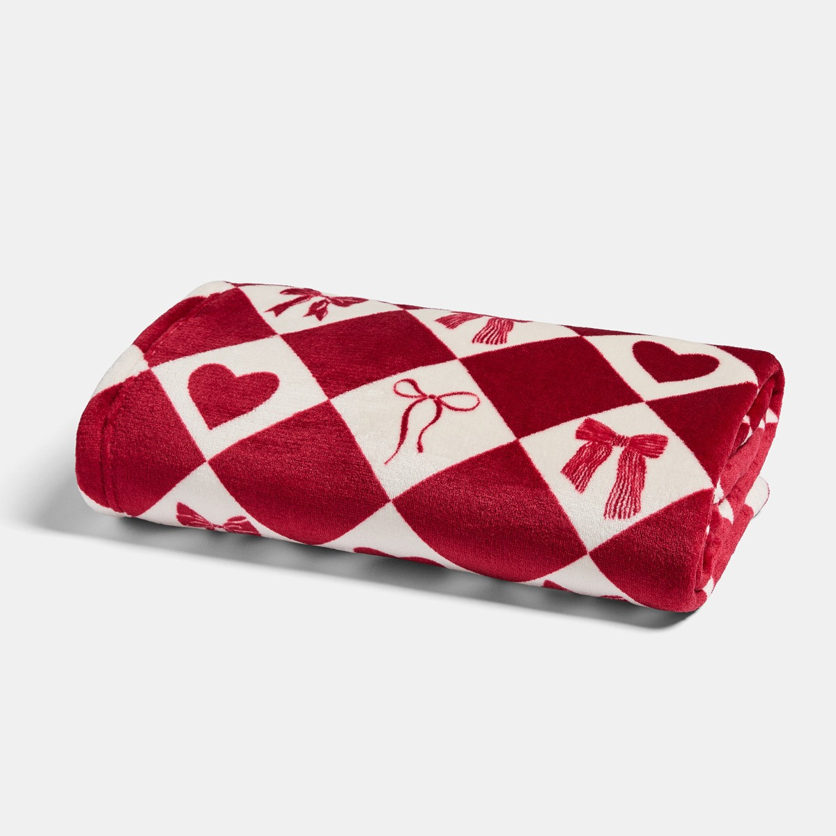 OHS Pet Bow & Heart Harlequin Print Sherpa Reverse Throw - Red/White>