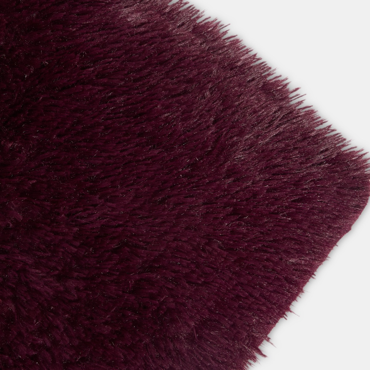 OHS Soft Fluffy Runner - Burgundy>