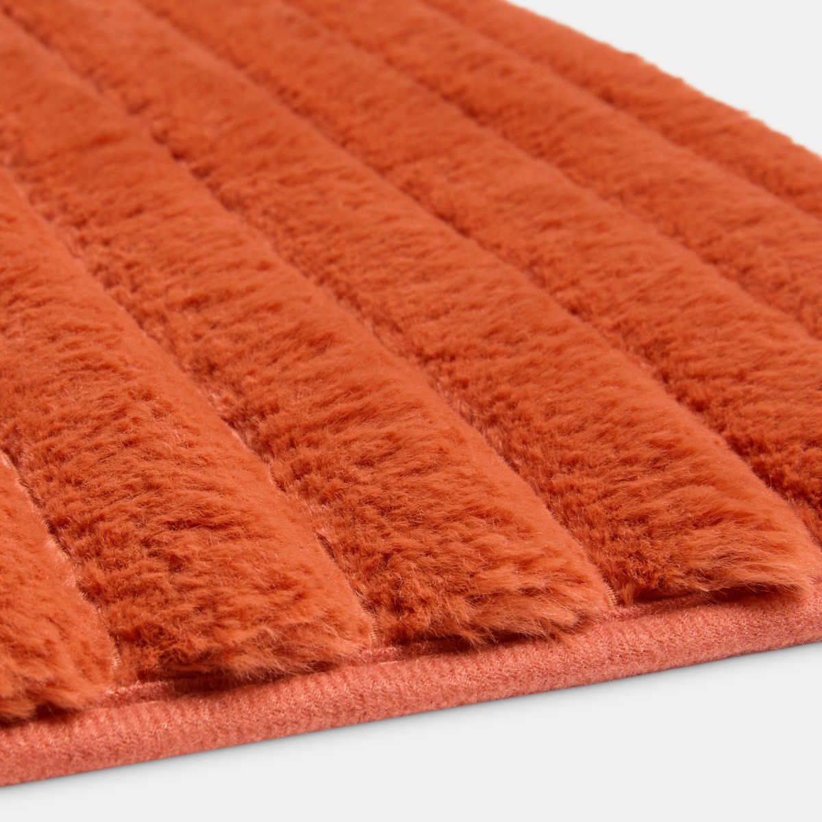 OHS Faux Fur Ribbed Rug - Rust>