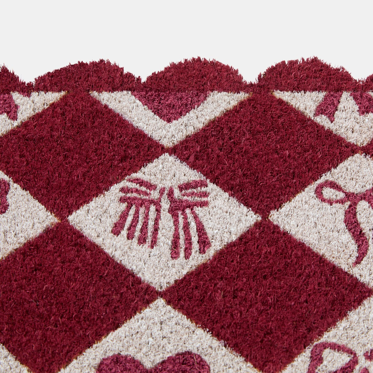 OHS Scallop Edge Harlequin Printed Coir Mat - Burgundy>