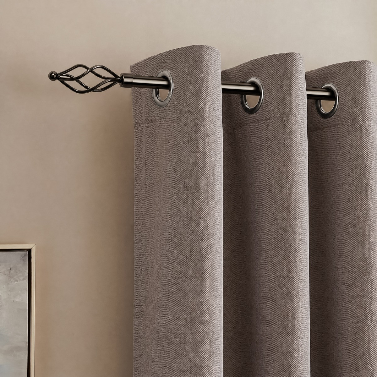 OHS Extendable Twist Curtain Pole - Gunmetal>