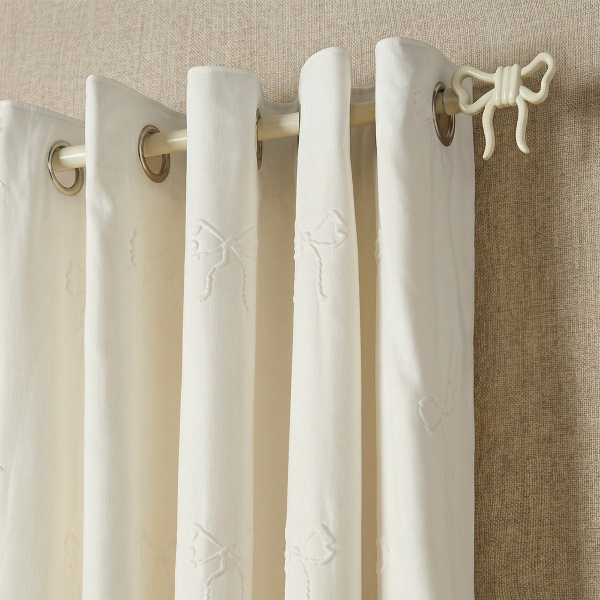 OHS Embossed Bow Curtains - Ivory>