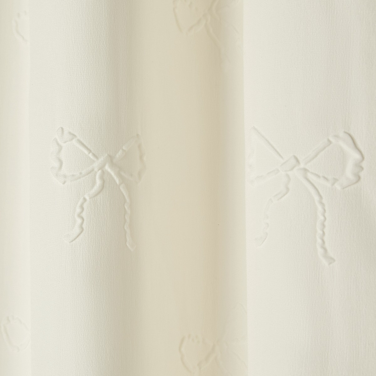 OHS Embossed Bow Curtains - Ivory>