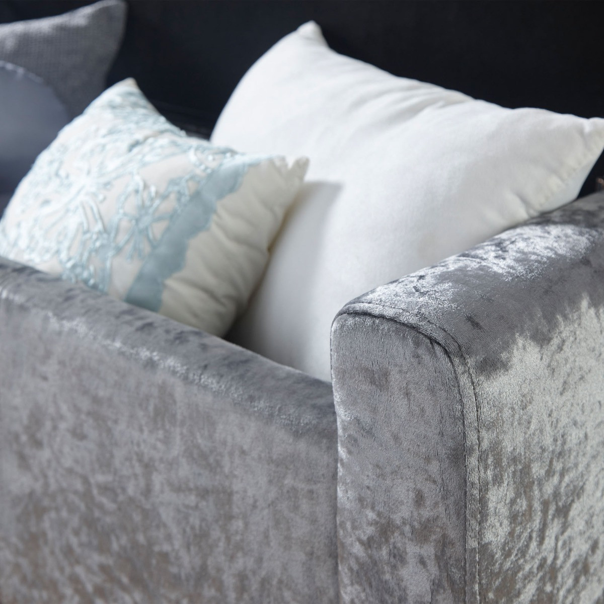 Verona Crushed Velvet Ottoman Bench - Grey>