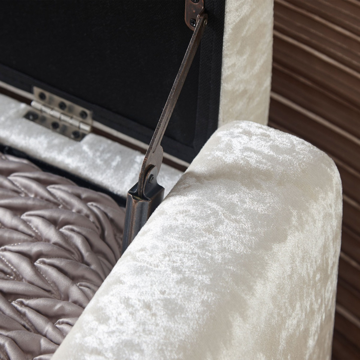 Verona Crushed Velvet Ottoman Bench - Oyster >