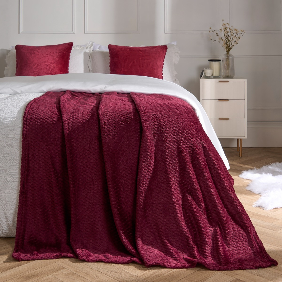 OHS Waffle Mink Throw, Burgundy - 150 x 200cm>