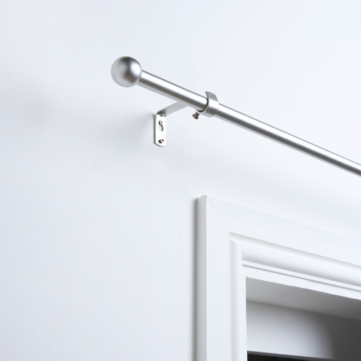 OHS Ball Extendable Curtain Pole - Silver>