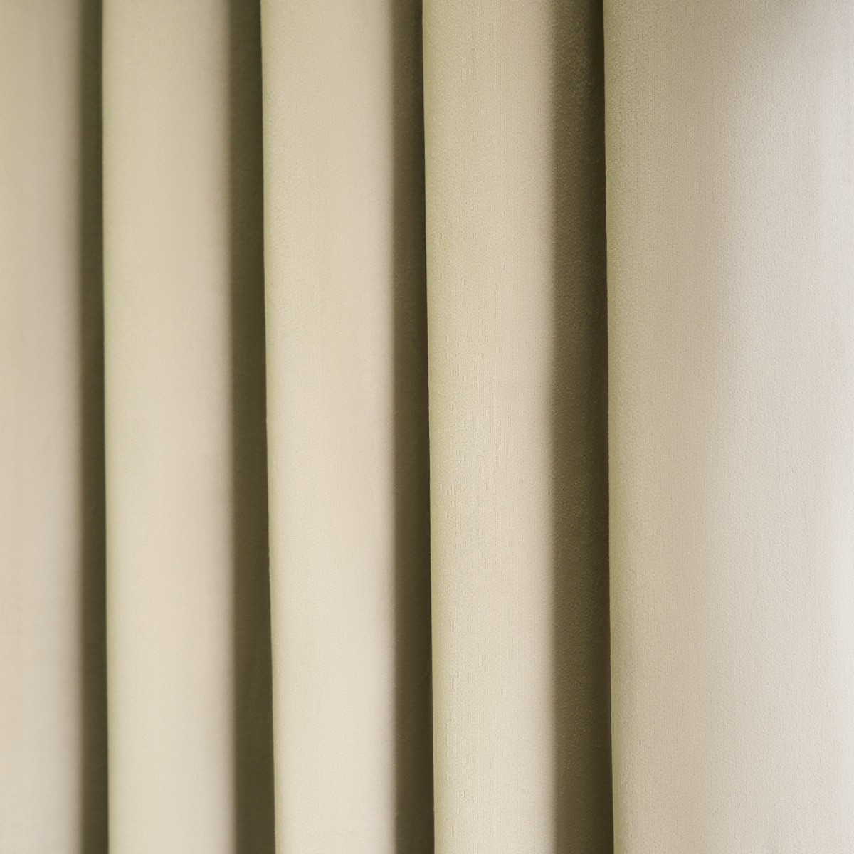 OHS Thermal Velvet Eyelet Curtains, Natural - 90 x 90in>