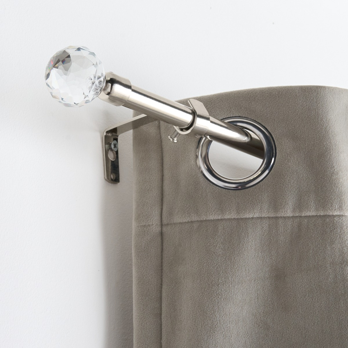 OHS 16mm Extendable Crystal Ball Curtain Pole, Silver - 70-120cm>