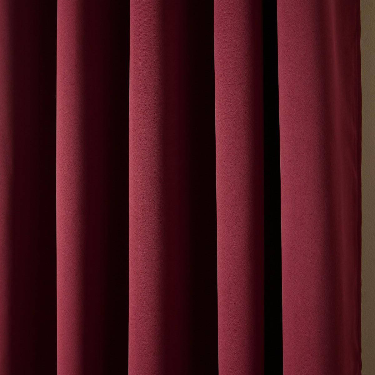 OHS Eyelet Blackout Curtains - Burgundy>