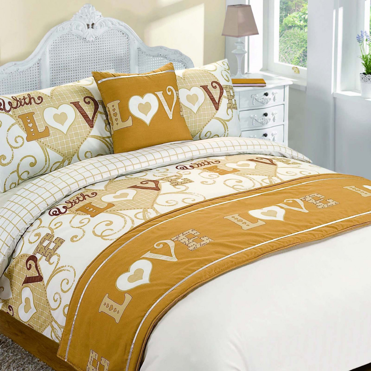With Love Bed In A Bag Duvet Cover Set - Gold>