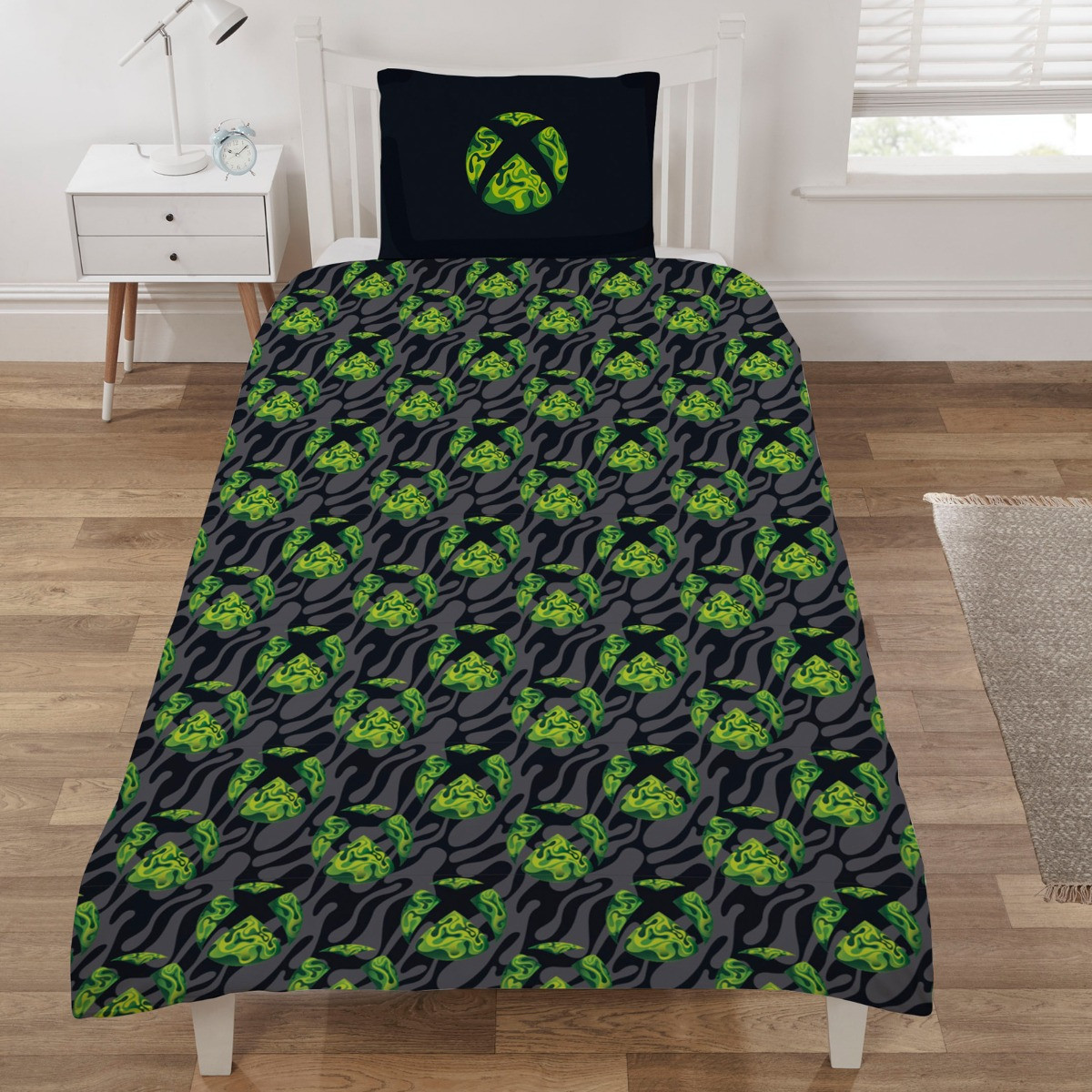 XBOX Gradient Reversible Duvet Set, Black/Green - Single>