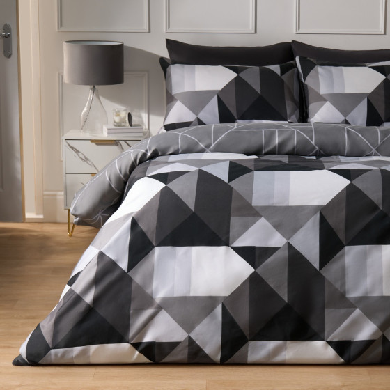 OHS Mason Retro Geometric Reversible Duvet Cover Set, Monochrome - Single