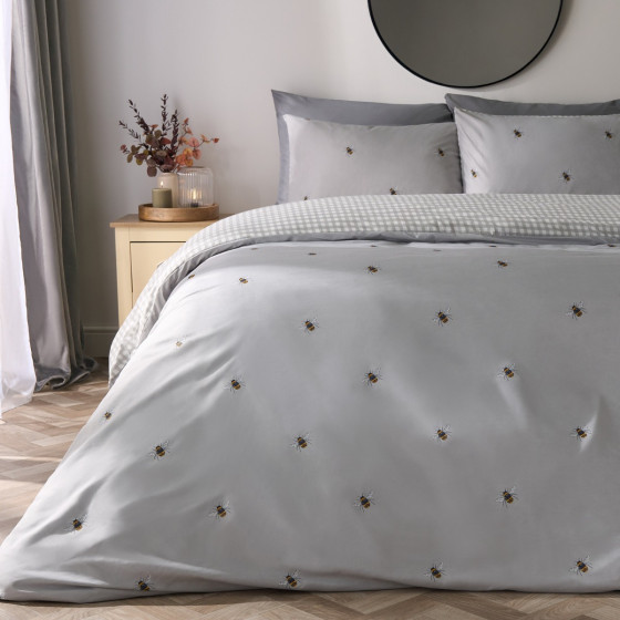 OHS Bee Print Reversible Gingham Duvet Cover Set, Grey - Double