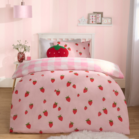 OHS Strawberry Gingham Print Reversible Duvet Set - Pink