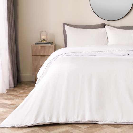 OHS Piped Edge Duvet Cover Set - White/Charcoal