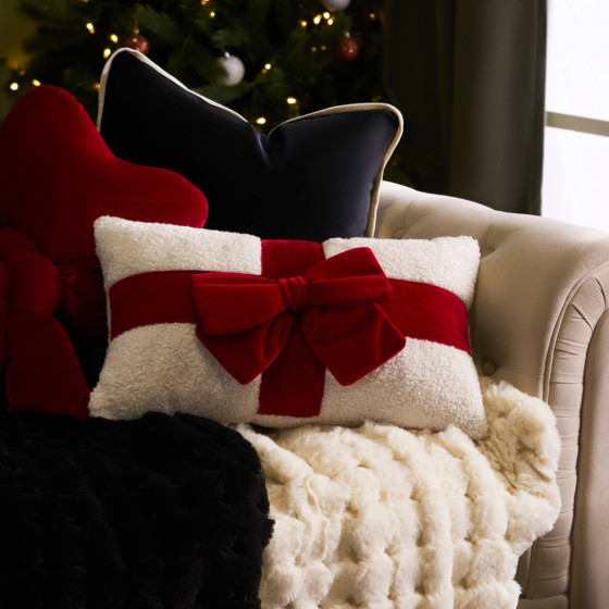 OHS Bow Wrapped Cushion - Red/Cream